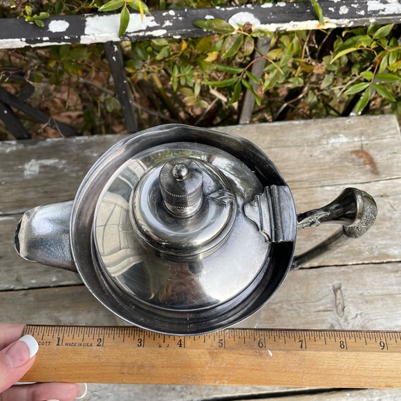 Rogers Antique silver water pitcher - Picture 5 of 14